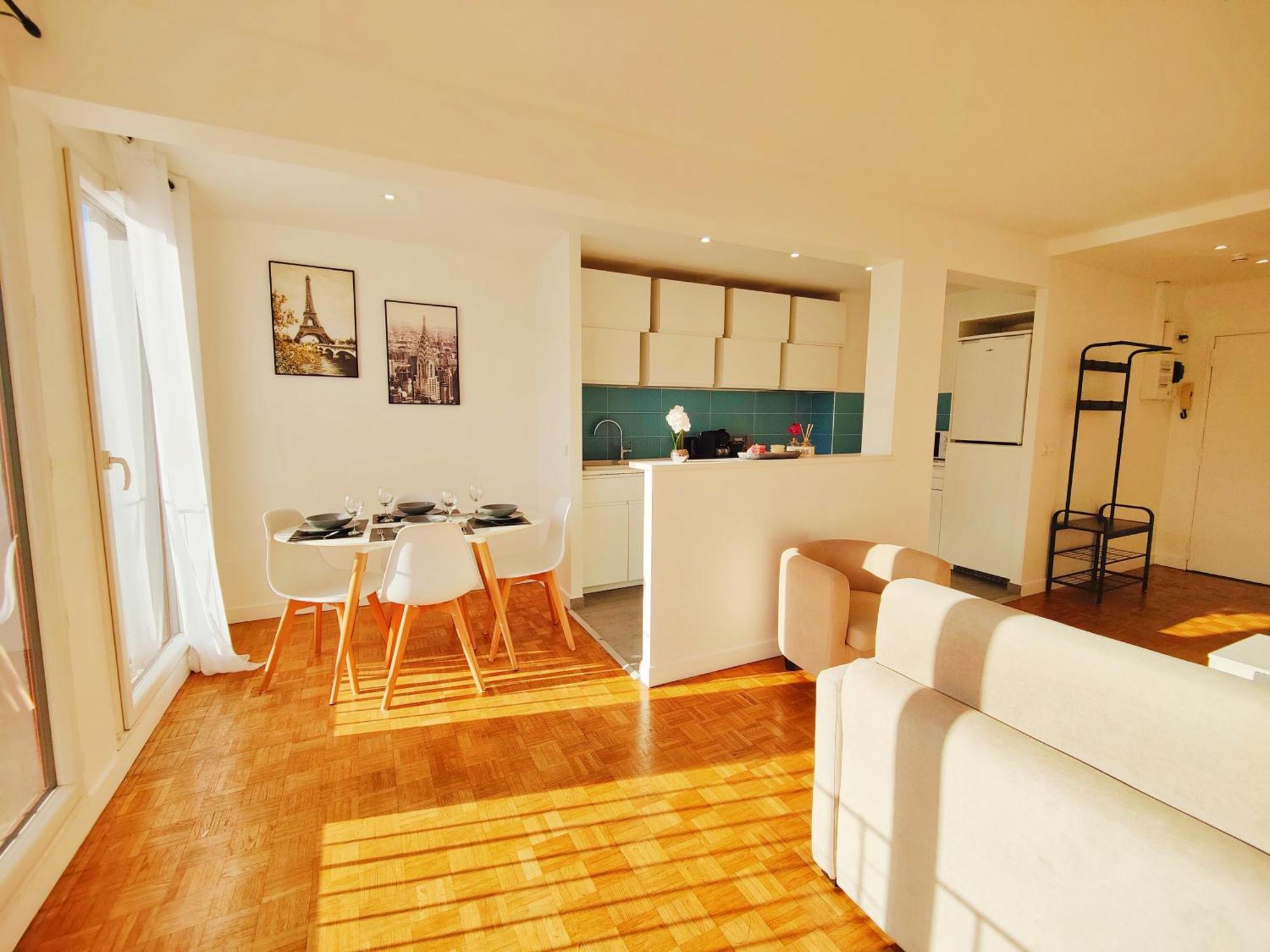Metro A 2 Minutes Paris Centre Le Marais Apartment Romainville Exterior photo