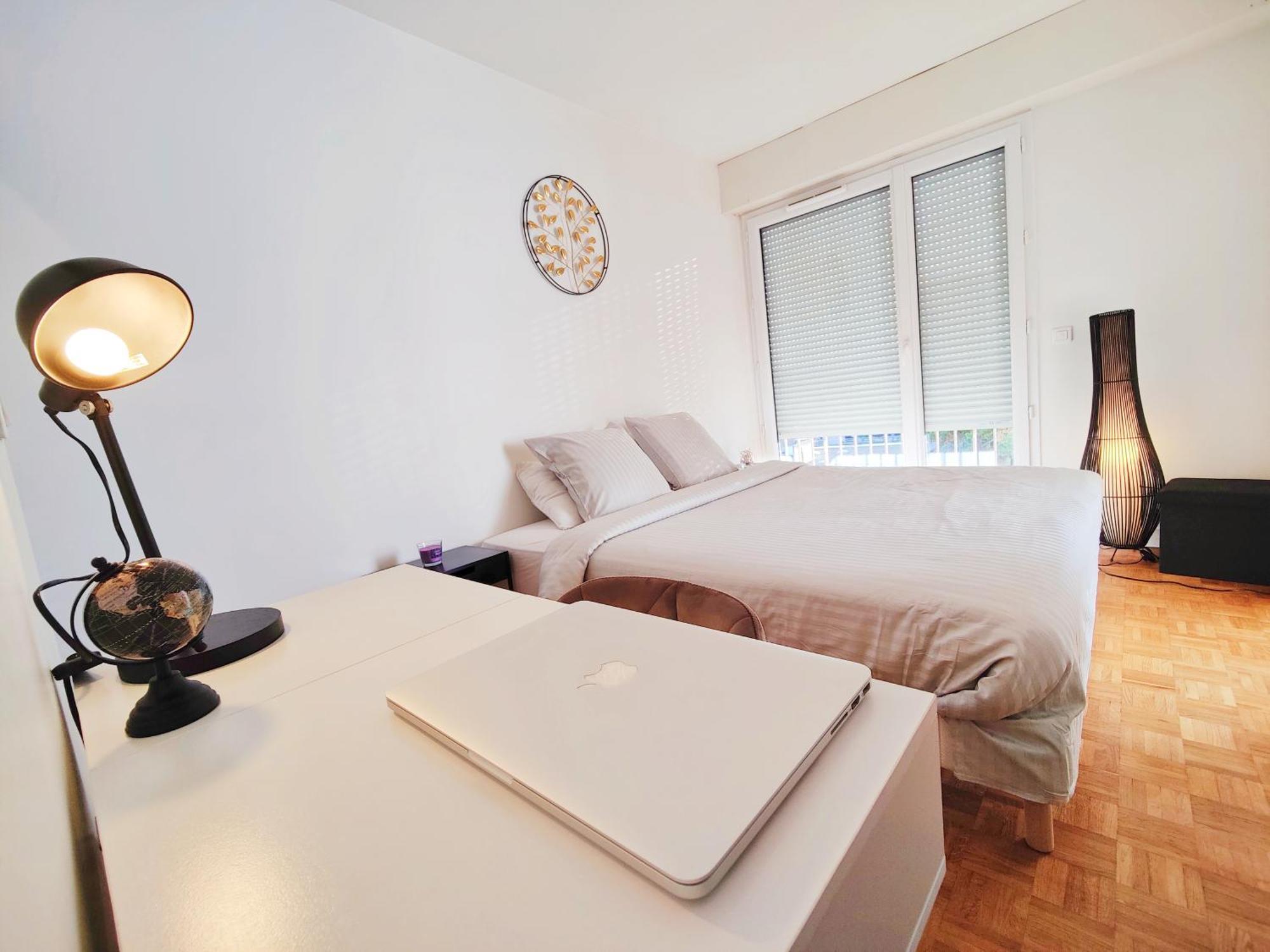 Metro A 2 Minutes Paris Centre Le Marais Apartment Romainville Exterior photo
