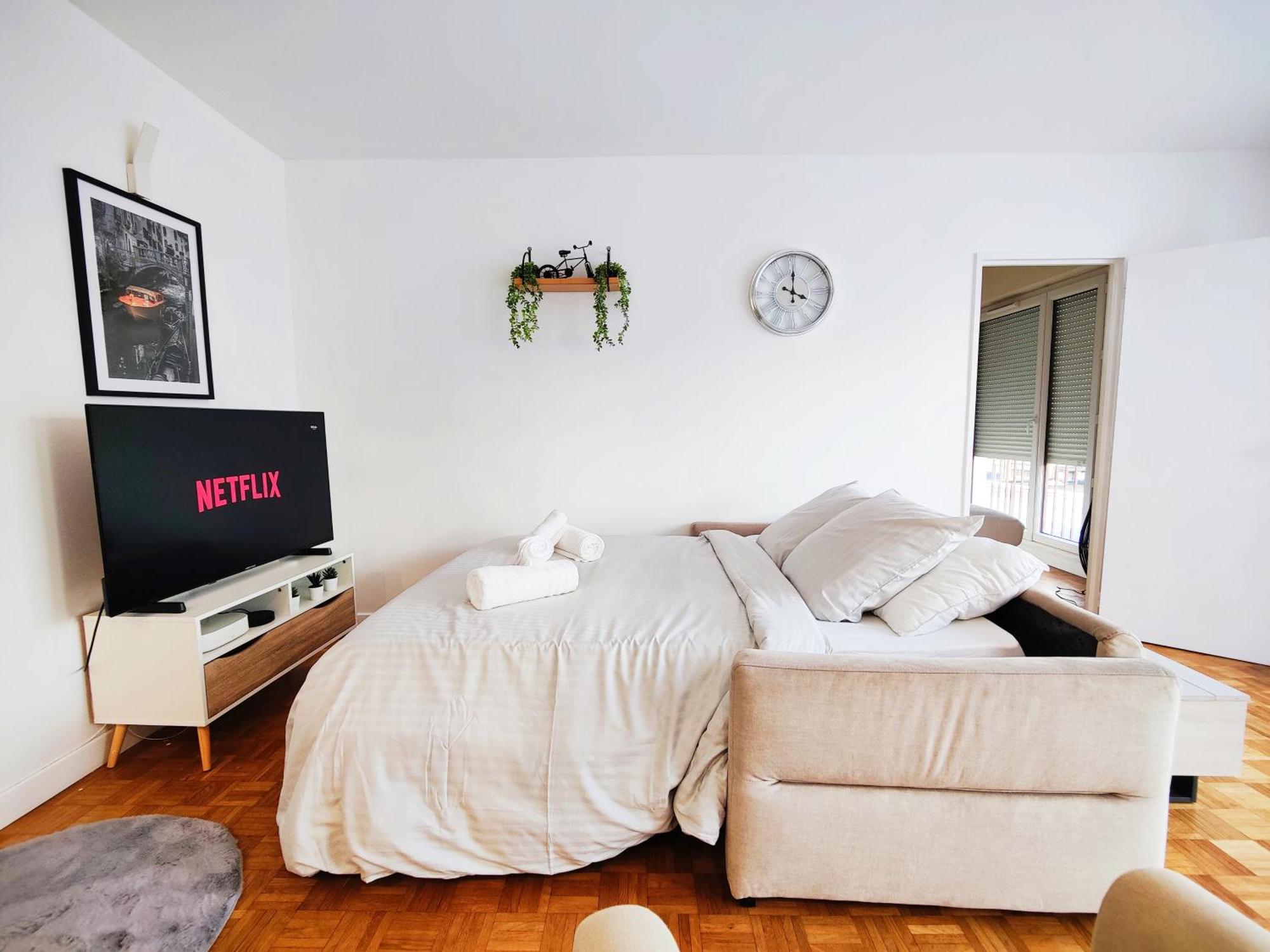 Metro A 2 Minutes Paris Centre Le Marais Apartment Romainville Exterior photo